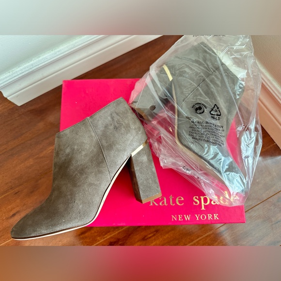 Brand new Kate Spade bootie. Made in Italy - Picture 3 of 6